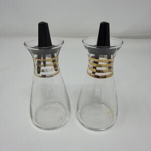 Vintage MCM Pyrex Oil And Vinegar Set 4 1/2 Inches Tall